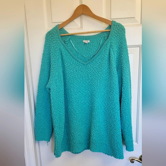 Green Sonoma V-neck Sweater in Green, Size 2X - Picture 1 of 6